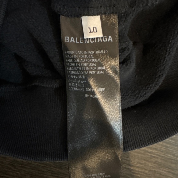 COPY - BALENCIAGA X ADIDAS KIDS SWEATSHIRT, SIZE 10, BLACK COTTON, LIKE NEW!! - Picture 3 of 5